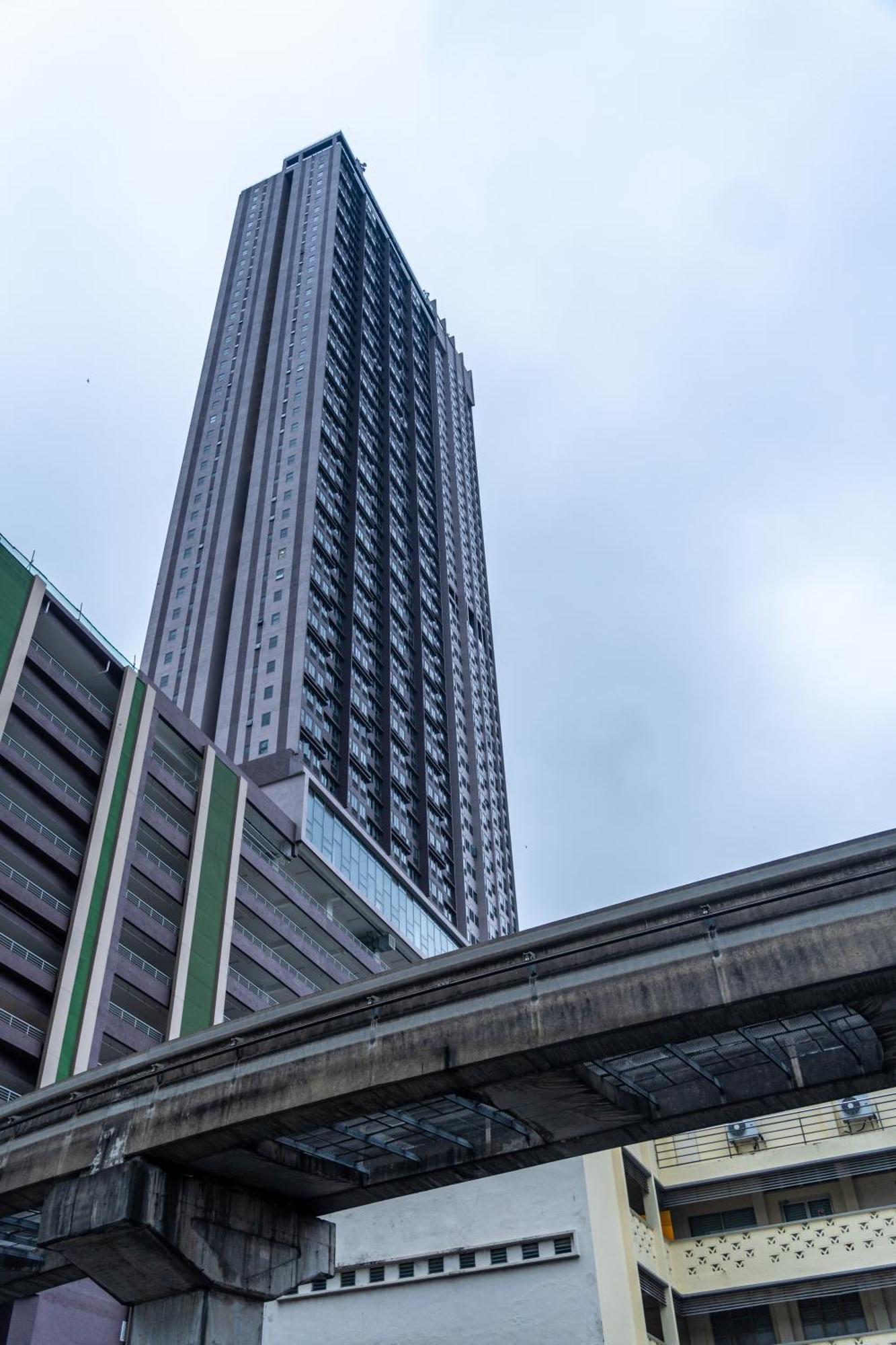 Upper Hotel Suites Kl Sentral Куала-Лумпур Екстер'єр фото
